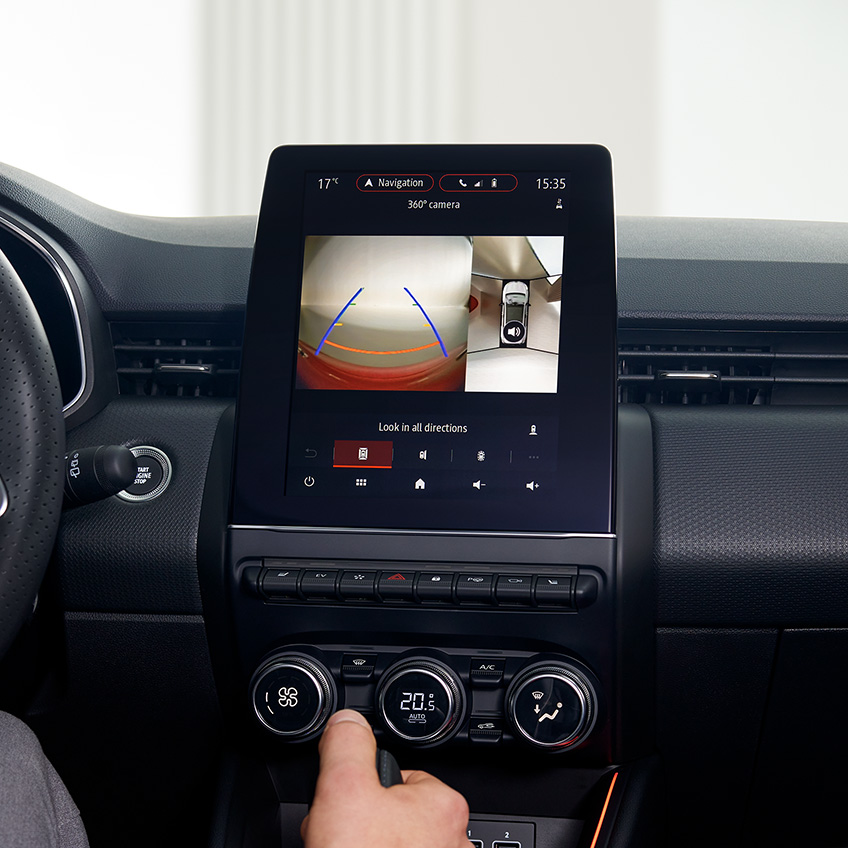Rückfahrkamera inkl. 360-Grad-Umgebungskameras im neuen COLT Rückfahrkamera inkl. 360-Grad-Umgebungskameras im neuen COLT